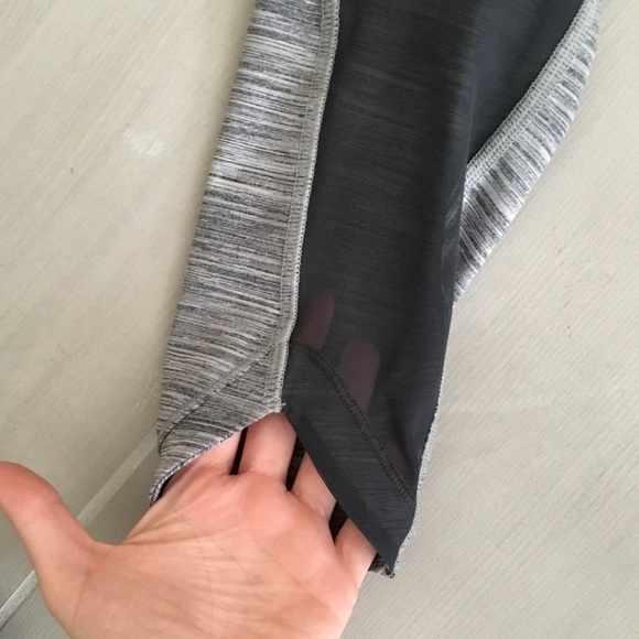 Lululemon Leggings 7/8 - Picture 3 of 4